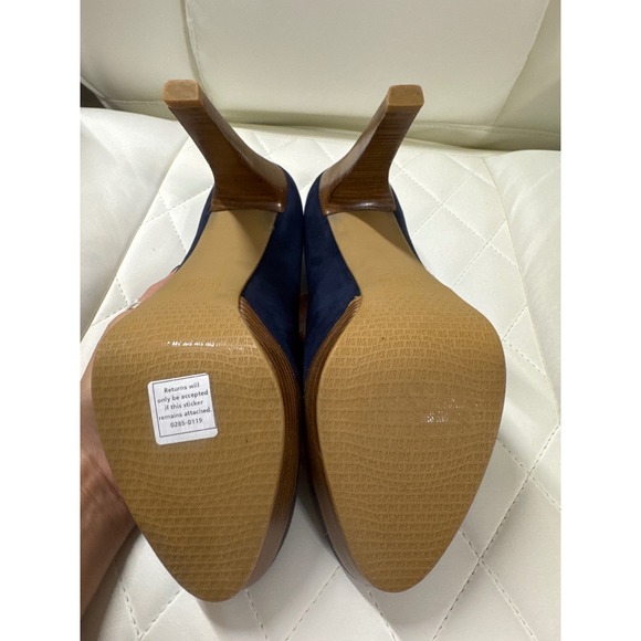 Stuart Weitzman Suede Heels Classic Round Toe Navy Blue platform Pumps Size 10M - Picture 3 of 6